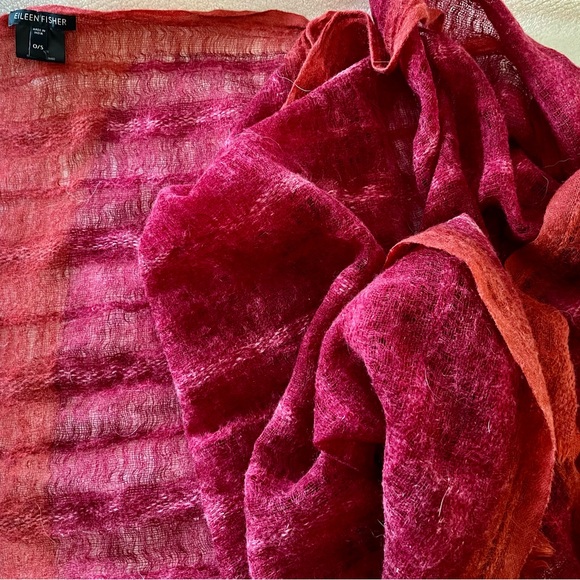 Eileen Fisher 100% wool Scarf! NWOT - Picture 3 of 5